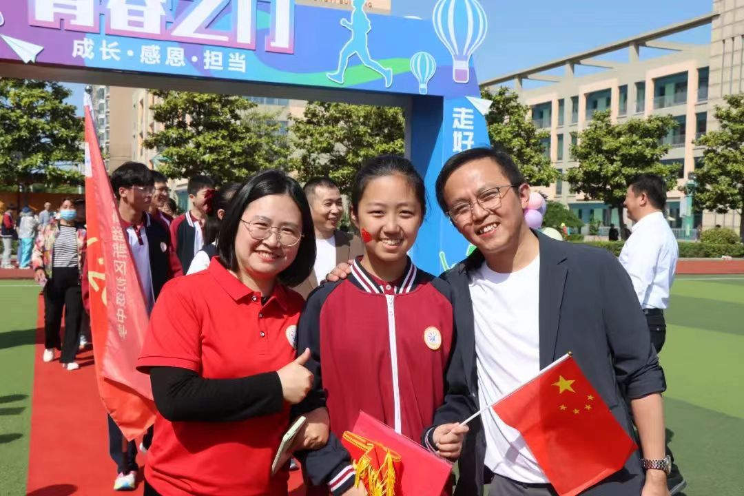 f2bf1cd129fc1e90701ccc1b26f5d57.jpg